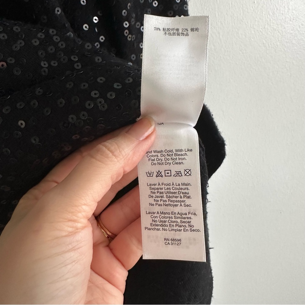 Donna Karan Black Sequin Long Sleeve Top - Picture 5 of 6